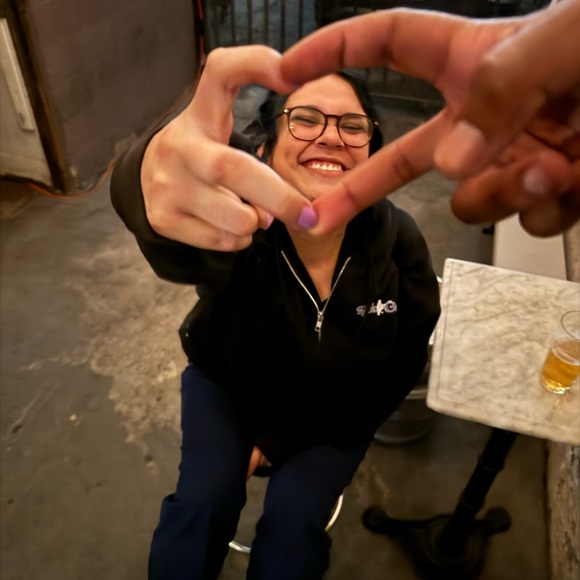 Meet your Posher, Miranda - Picture 4 of 5